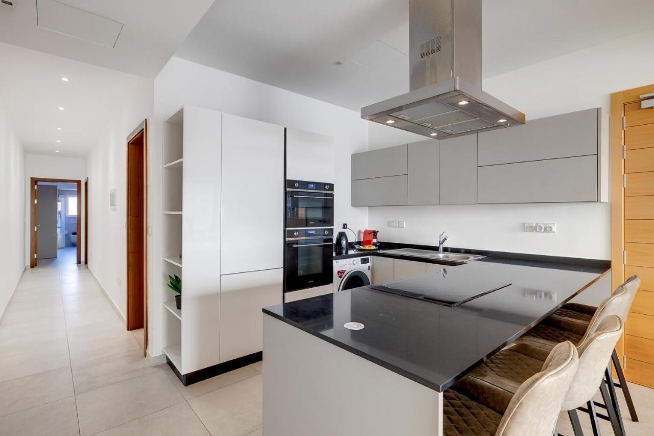 Spectacular Apartment Valletta And Harbour Views Sliema Buitenkant foto