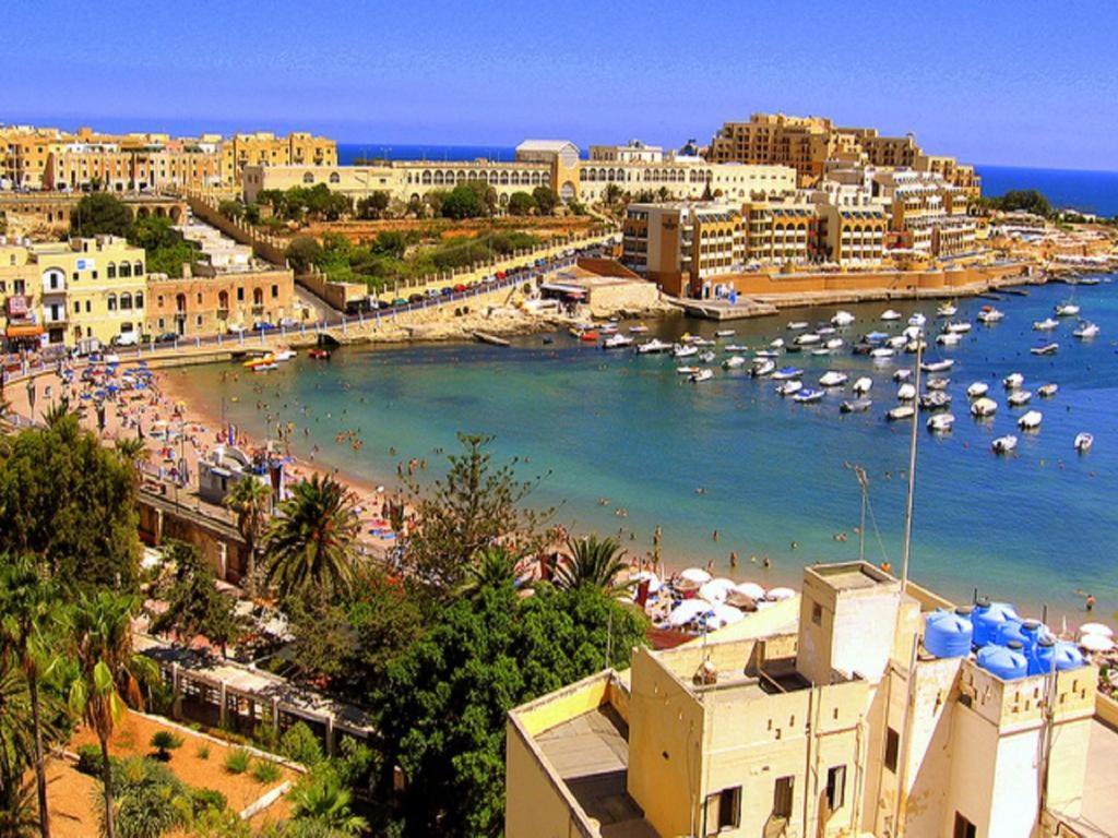 Spectacular Apartment Valletta And Harbour Views Sliema Buitenkant foto